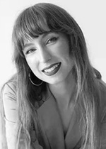 Caitlin Koester, soprano