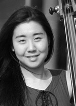 Ha Young Jung, double bass